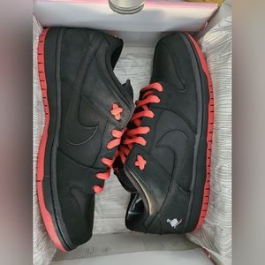 Nike sb dunk low trd qs black pigeon